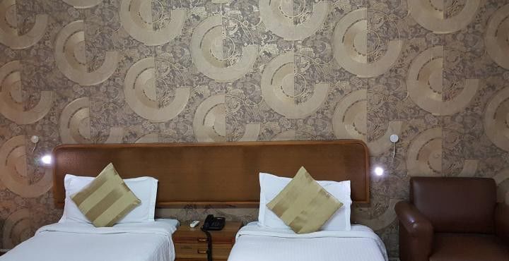 Oyo 15791 Flagship Hotel Executive Hazratganj 勒克瑙 外观 照片